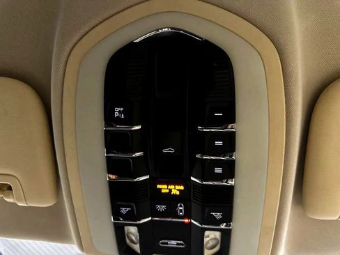 Used 2014 Porsche Panamera S w/ Premium Package Plus RWD image 33