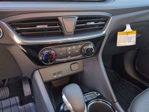 New 2026 Buick Encore GX Sport Touring image 21