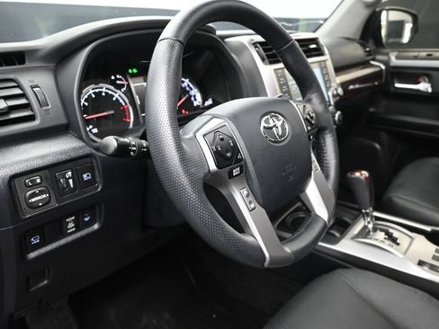 Used 2024 Toyota 4Runner Limited RWD image 12