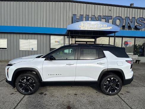 New 2026 Chevrolet Equinox RS image 2
