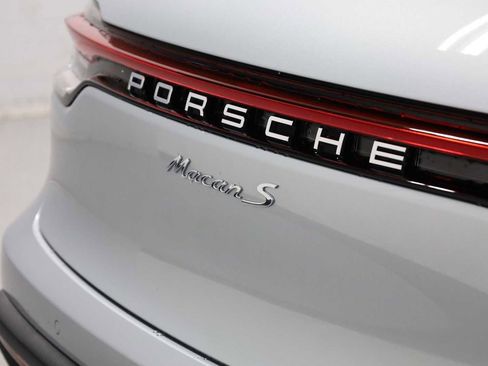New 2026 Porsche Macan S image 8
