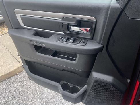 Used 2024 RAM 1500 Classic Warlock image 17