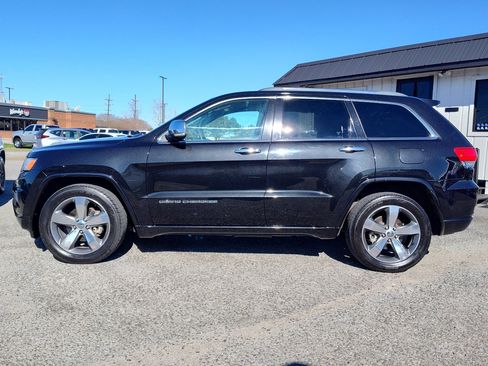Used 2014 Jeep Grand Cherokee Overland image 3