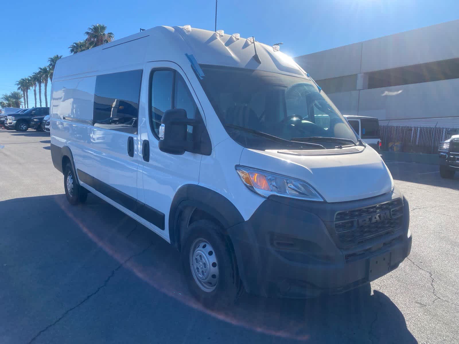 Used 2023 RAM ProMaster 3500 FWD image 3