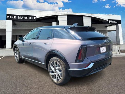 New 2025 Cadillac Optiq Luxury 1 image 4