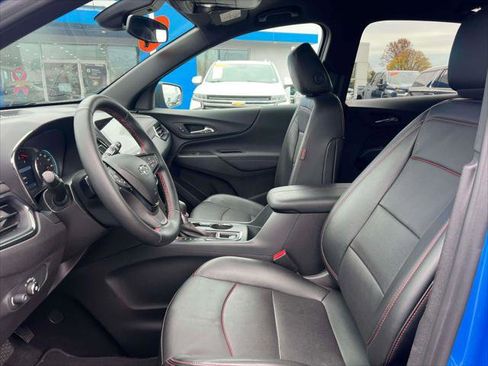 Used 2024 Chevrolet Equinox RS w/ RS Leather Package image 15