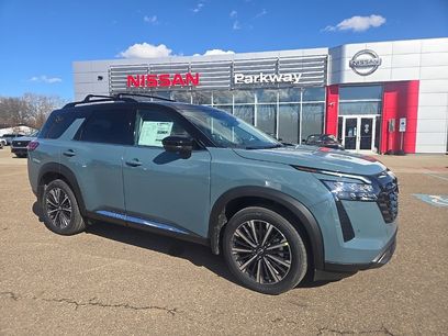 New 2026 Nissan Pathfinder Platinum