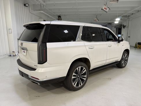 Used 2025 Cadillac Escalade Premium Luxury w/ Touring Package RWD image 5