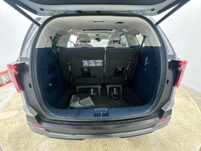 Certified 2025 Kia Carnival SX Prestige FWD image 29