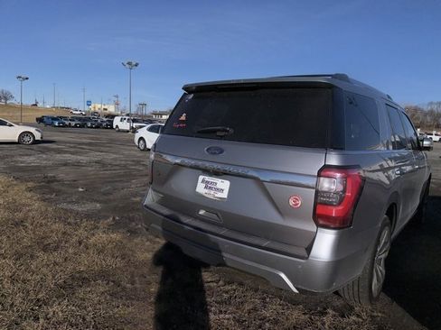 Used 2020 Ford Expedition Limited w/ Equipment Group 302A image 9