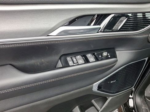 New 2026 Jeep Grand Wagoneer Limited AWD/4WD image 9