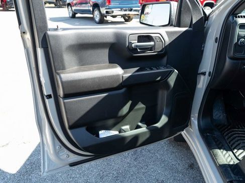 New 2026 Chevrolet Silverado 1500 Custom w/ LPO, Dark Essentials Package image 10