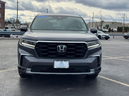 Certified 2025 Honda Pilot EX-L image 9