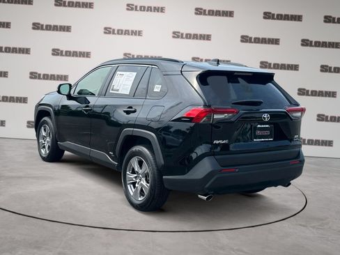 Used 2025 Toyota RAV4 XLE AWD/4WD image 3