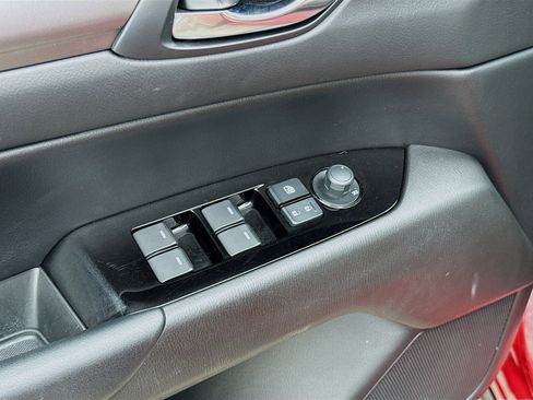 Used 2021 MAZDA CX-5 Touring image 22