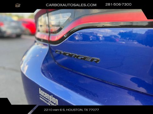 Used 2022 Dodge Charger GT w/ Blacktop Package RWD image 25