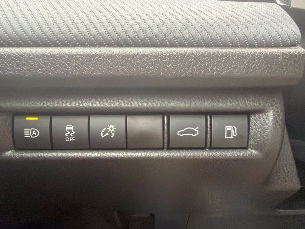Used 2025 Toyota Camry SE FWD image 23