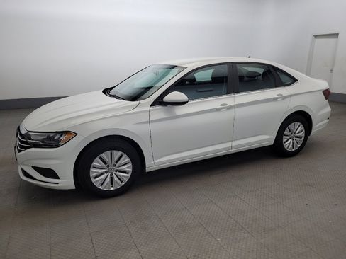 Used 2019 Volkswagen Jetta S w/ Driver Assistance Package FWD image 2