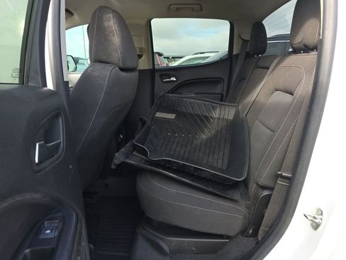 Used 2022 Chevrolet Colorado LT w/ Trail Boss Package image 6