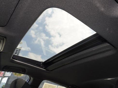 Used 2025 Honda Accord Sport image 18