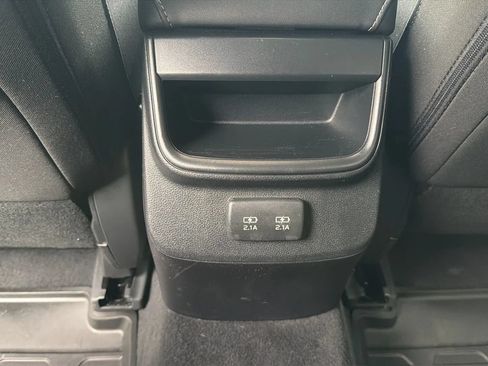 Used 2020 Subaru Outback Premium AWD/4WD image 29