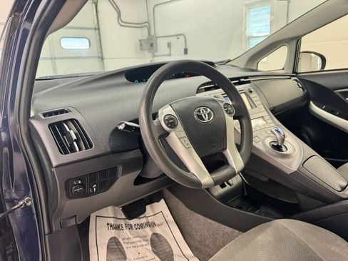 Used 2015 Toyota Prius Two FWD image 14