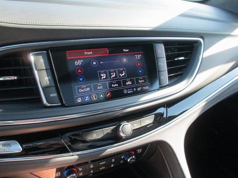 Certified 2024 Buick Enclave Avenir w/ Avenir Technology Package image 28