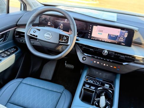 New 2026 Nissan Murano Platinum w/ Cargo Package AWD/4WD image 12