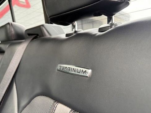 Used 2019 Ford F250 Platinum w/ Platinum Ultimate Package AWD/4WD image 22