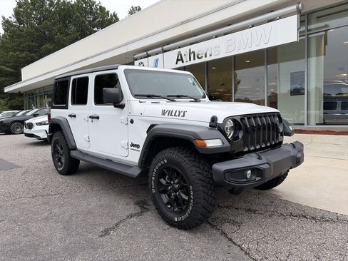 Used 2021 Jeep Wrangler Unlimited Sport AWD/4WD image 2