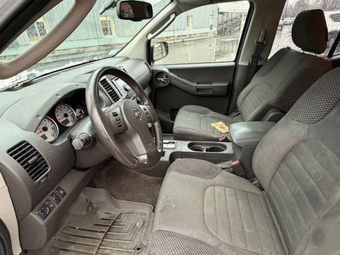 Used 2011 Nissan Xterra PRO-4X image 10