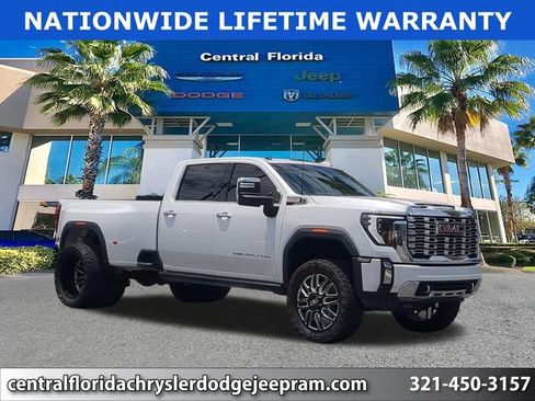 Used 2024 GMC Sierra 3500 Denali w/ Denali Reserve Package AWD/4WD image 1