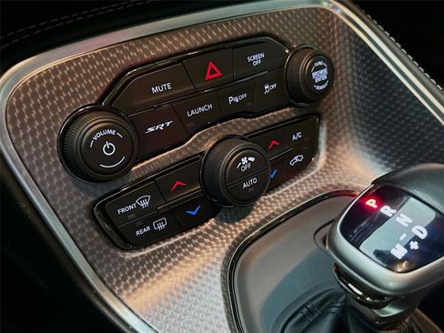 Used 2022 Dodge Challenger SRT Hellcat Redeye image 11
