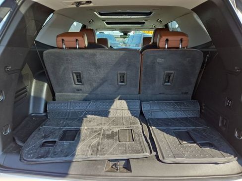 Used 2019 Chevrolet Traverse High Country AWD/4WD image 36