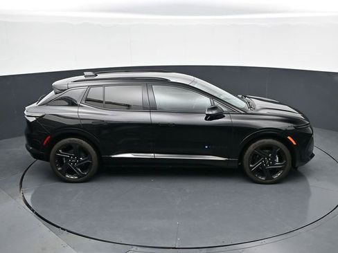 Used 2025 Chevrolet Equinox EV RS w/ Convenience Package II FWD image 33