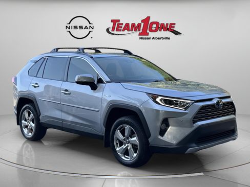 Used 2021 Toyota RAV4 Limited AWD/4WD image 1