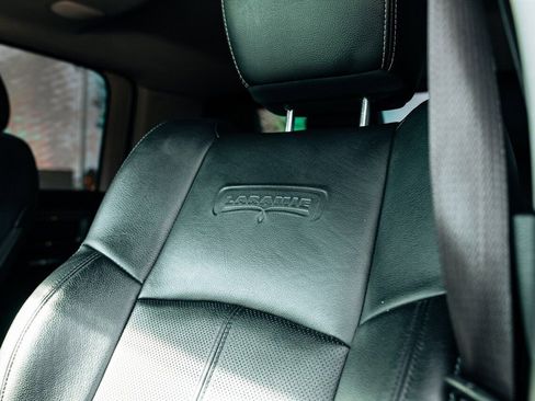 Used 2018 RAM 2500 Laramie w/ Convenience Group image 20