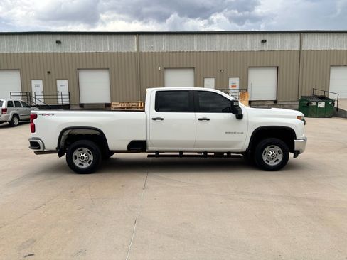 Used 2021 Chevrolet Silverado 2500 W/T w/ WT Fleet Convenience Package AWD/4WD image 2