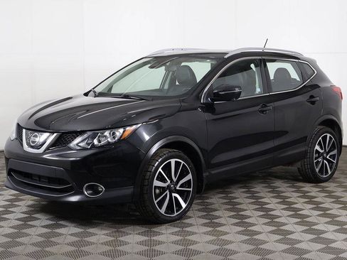 Used 2018 Nissan Rogue Sport SL w/ SL Premium Package image 8