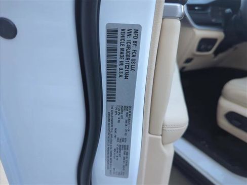 New 2026 Jeep Grand Cherokee Limited RWD image 14