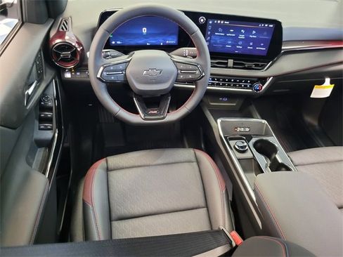 New 2026 Chevrolet Equinox RS w/ Convenience Package III image 6