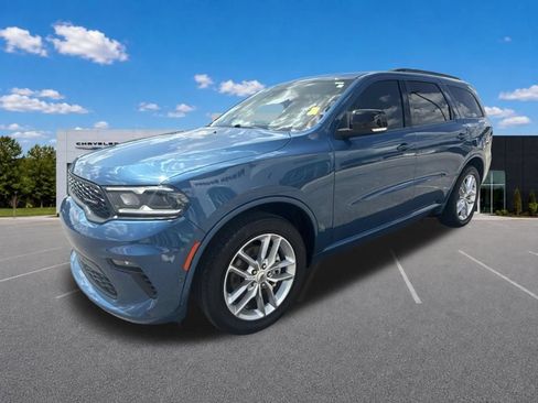 Used 2023 Dodge Durango GT RWD image 5