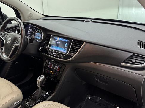 Used 2017 Buick Encore Premium AWD/4WD image 26