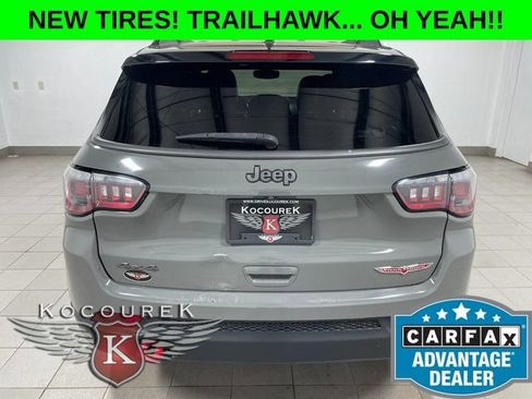 Used 2019 Jeep Compass Trailhawk w/ Cold Weather Group AWD/4WD image 5