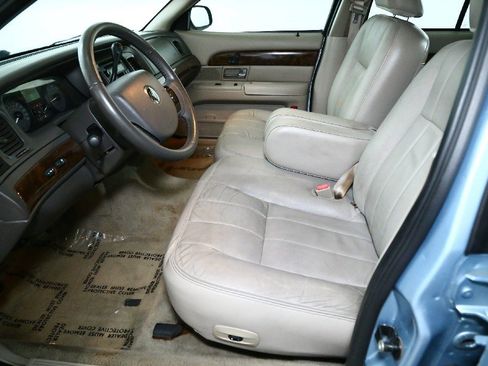 Used 2008 Mercury Grand Marquis LS image 22