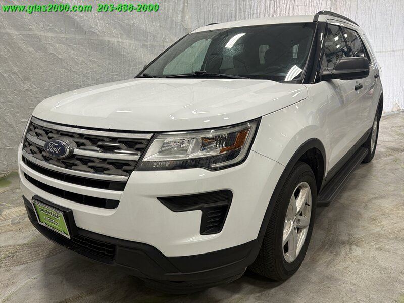 Used 2018 Ford Explorer 4WD w/ Class II Trailer Tow Package image 1