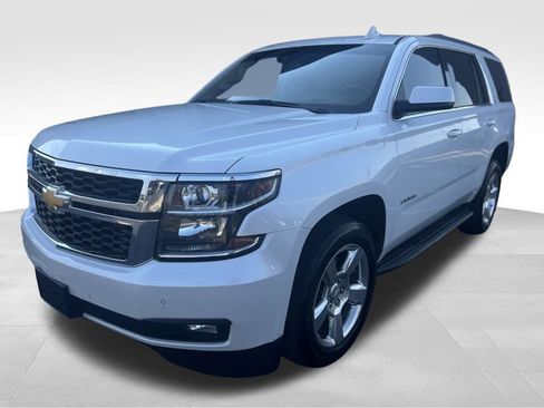 Used 2016 Chevrolet Tahoe LT w/ Luxury Package image 2