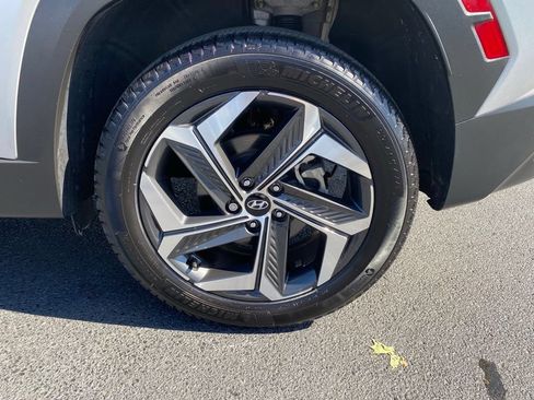 Certified 2024 Hyundai Tucson SEL w/ Convenience Package AWD/4WD image 9