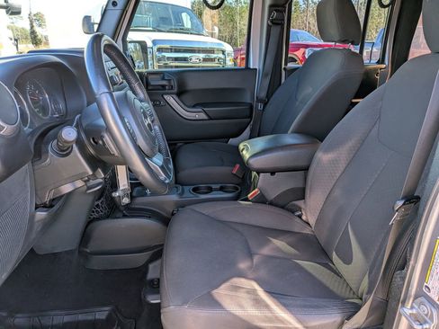 Used 2017 Jeep Wrangler Unlimited Sport w/ Quick Order Package 24S image 21