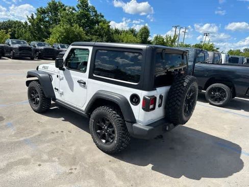 Used 2022 Jeep Wrangler Sport AWD/4WD image 15